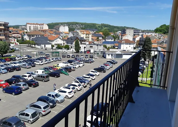 T2 50m2 Entierement Neuf Лурд