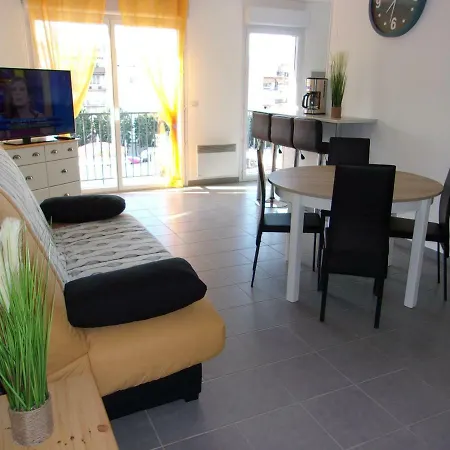 T2 50m2 Entierement Neuf Apartman *