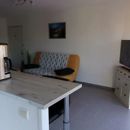 T2 50m2 Entierement Neuf Apartman Lourdes